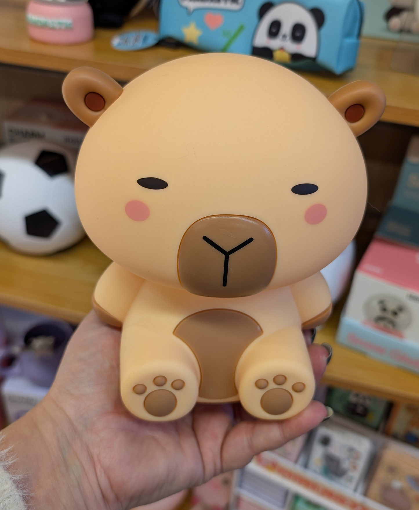 Luce notturna a LED in silicone CAPIBARA