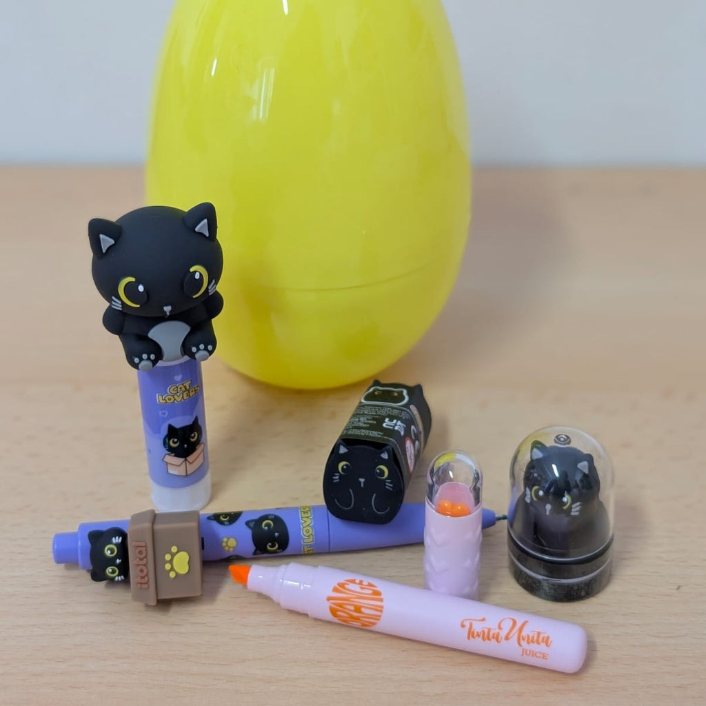 Uovo Kawaii Gatto Nero
