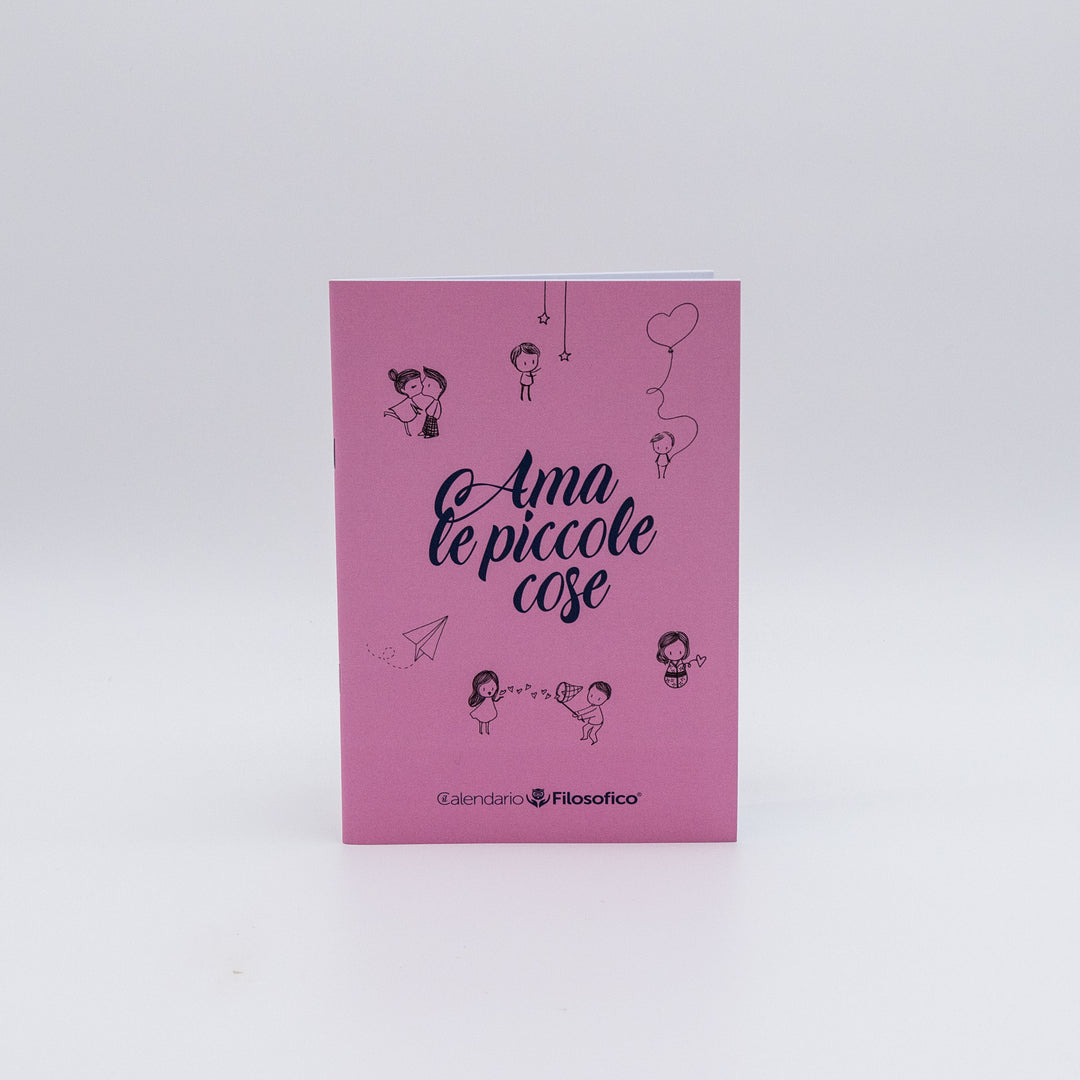 QUADERNO “AMA LE PICCOLE COSE” con frasi e pagine decorate